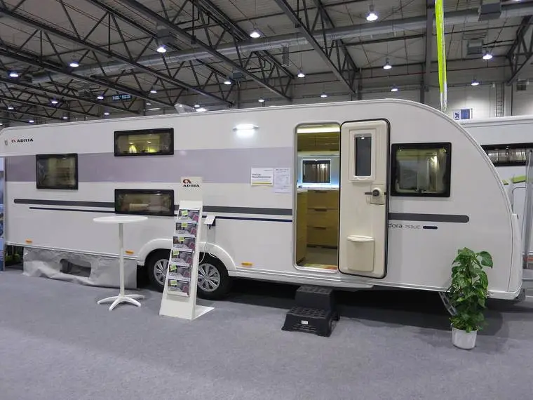 Adria Adora 573 UC